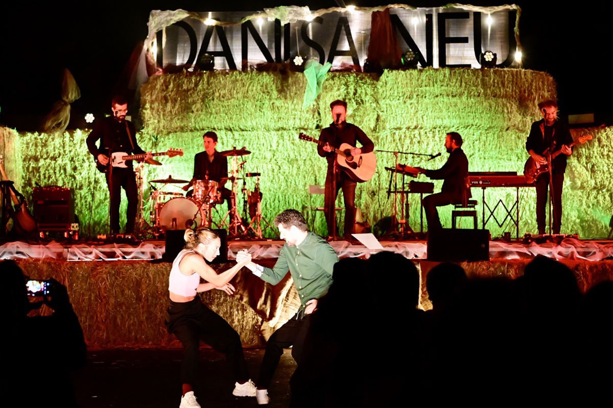 Dansaneu ©Joan Blanco
